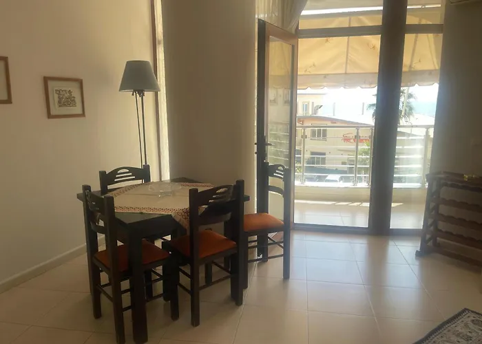 Sea View Currila Appartamento Durrës